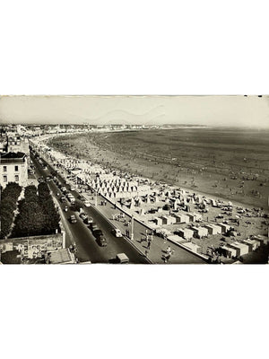 Les Sables-d'Olonne – Plage animée et remblai – CPSM n°125, 1963