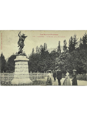 Lourdes – Saint-Michel sur l'Esplanade – CPA Labouche Frères n°823