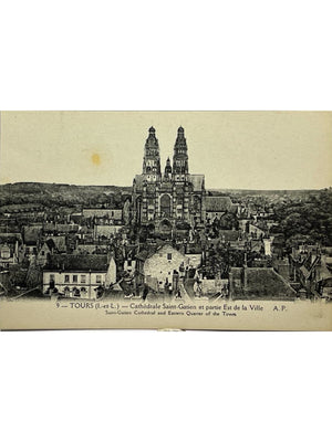 Tours – Cathédrale Saint-Gatien et partie est de la ville – CPA A. Papeghin