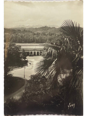 Pau – La chaîne des Pyrénées – Éditions d'Art Yvon