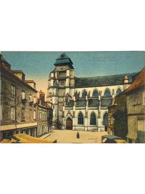 Pont-l'Évêque (14) – La place et l'église Saint-Michel – CPA colorisée n°14