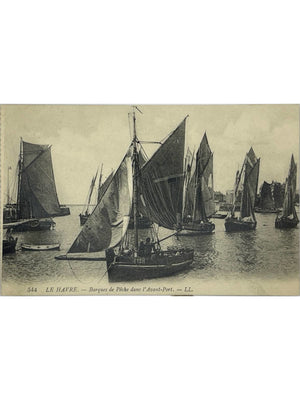 Le Havre – Barques de pêche dans l’avant-port – LL n° 544 – CPA