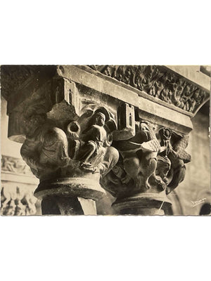 Elne – Cloître de la cathédrale, Les Joueurs de cerceaux – CPA photo
