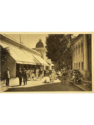 Châtel-Guyon – Casino et Grands Thermes, scène animée – CPA Yvon