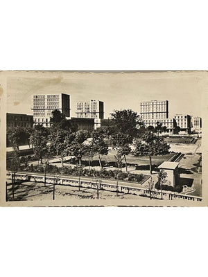 Le Havre – Jardins de la place de l'Hôtel-de-Ville – CPSM Bell n° 970, 1952