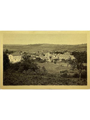 Carte postale – Moux-en-Morvan – Vue générale du bourg et campagne – Nièvre