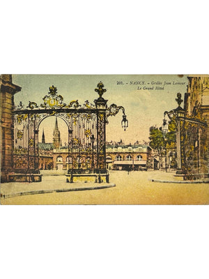 Nancy – Grilles Jean Lamour et Grand Hôtel, place Stanislas – CPA colorisée