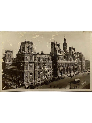 Paris – Hôtel de Ville, automobiles et autobus – CPA n°18