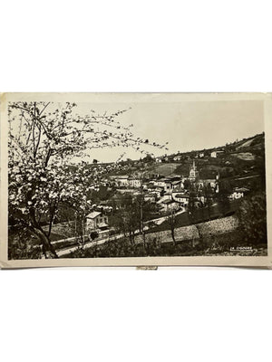 Carte postale – Escoutoux (Puy-de-Dôme) – Vue générale du village – 1951