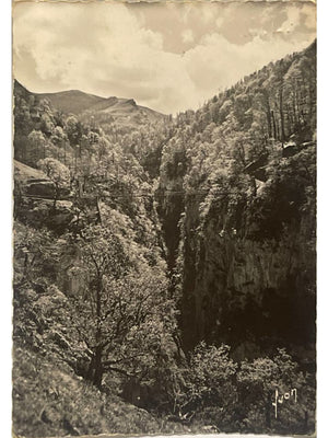 Carte postale – Licq-Larrau – Gorges d’Holçarté, gouffre et passerelle – Photo Yvon