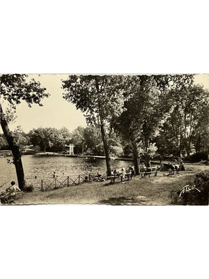 La Souterraine – Cheix-Plage, étang et baigneurs – CPSM