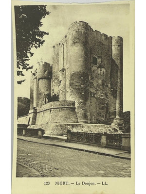 Niort – Le Donjon – CPA LL n°123, années 1920