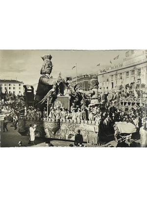 Carte postale – Nice – Carnaval, char « L’Huître et les Plaideurs » – A. Faraut