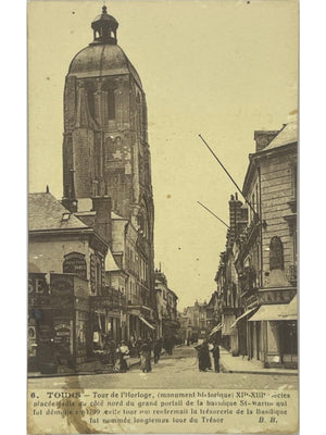 Tours – Tour de l'Horloge et rue animée – CPA n° 6