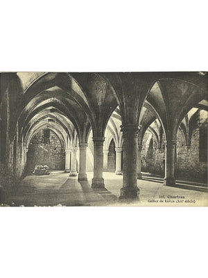 Chartres – Cellier de Loëns, intérieur gothique – CPA n° 316