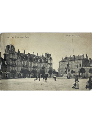 Dole (Jura) – Place Grévy et monument – CPA n° 71