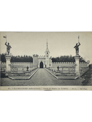 L'Île-Bouchard – Entrée du château du Temple – CPA N.D. Phot. n°16