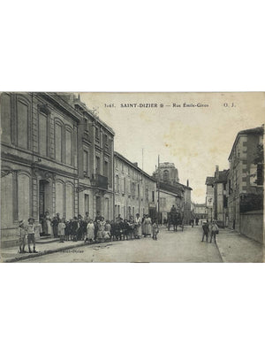 Saint-Dizier – Rue Émile-Giros animée, attelage et enfants – CPA 1916