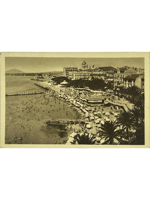 Carte postale – Saint-Raphaël – Vue générale de la plage et du front de mer – Collection Rella – Années 1950