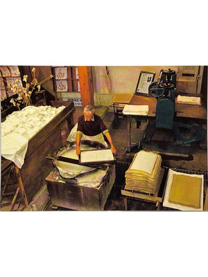 Carte postale – Fontaine-de-Vaucluse – Fabrication du papier au moulin Vallis Clausa