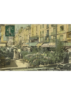 Dieppe – Marché aux fleurs place Nationale – CPA colorisée n°18
