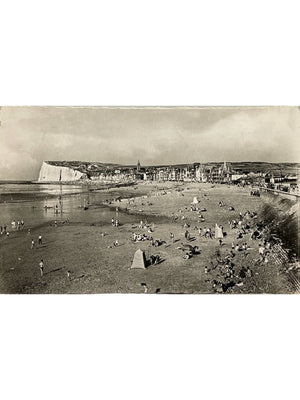 Mers-les-Bains – Vue animée de la plage – CPSM 1953