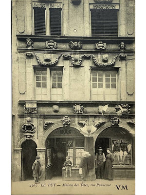 Le Puy-en-Velay – Maison des Têtes, rue Pannessac – CPA n° 4365
