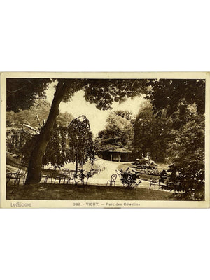 Vichy (Allier) – Parc des Célestins – CPA La Cigogne n° 392