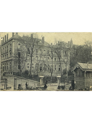 Mâcon – La Préfecture – CPA ancienne animée, P.L.G.