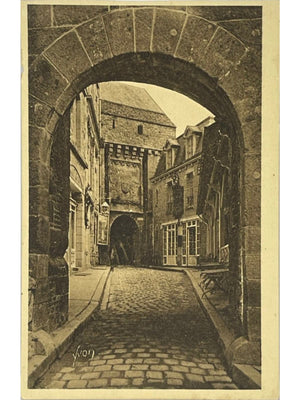 Le Mont-Saint-Michel – La Maison du Roy – Éditions Yvon – CPA ancienne