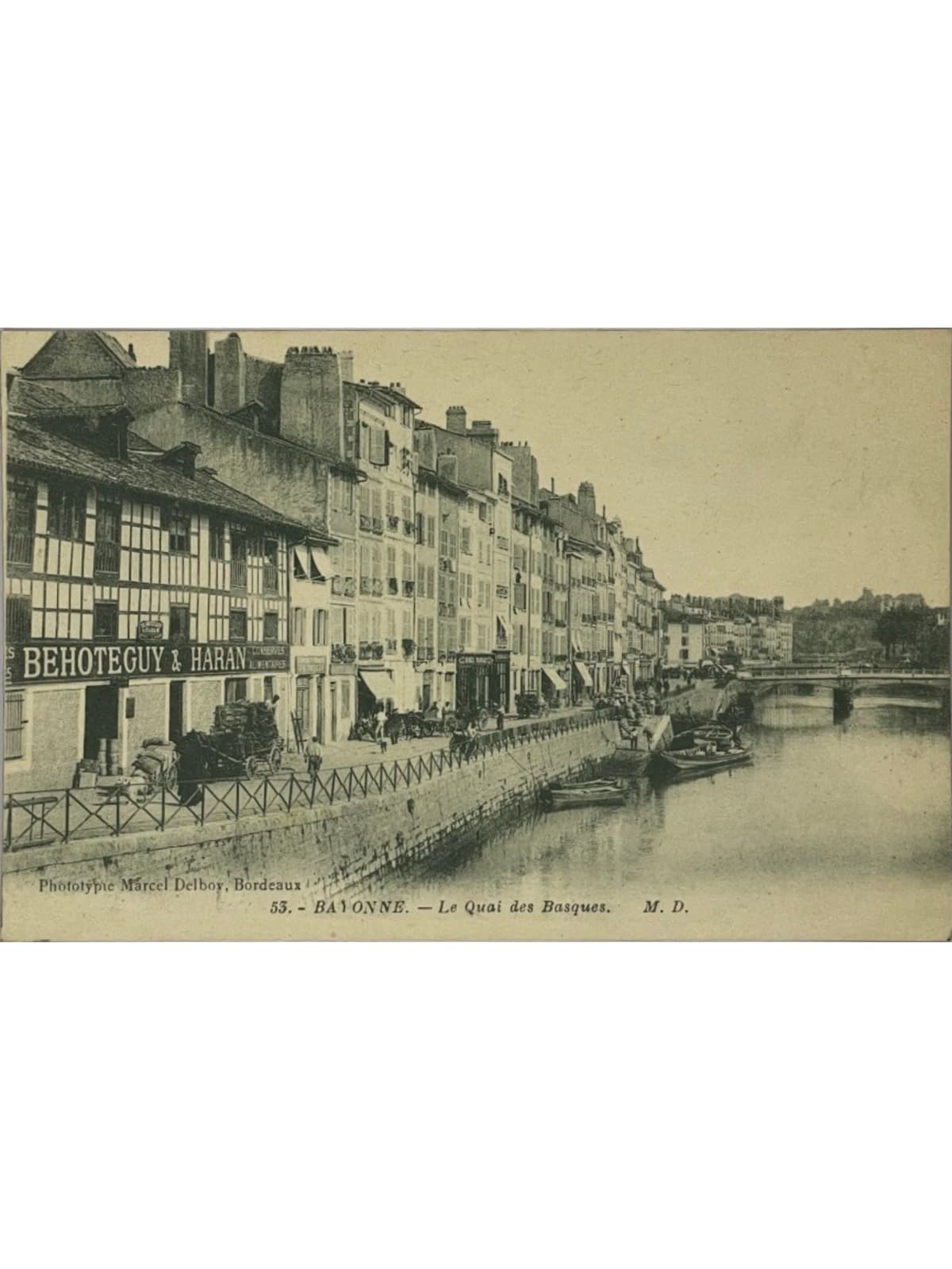 Recto de la carte postale