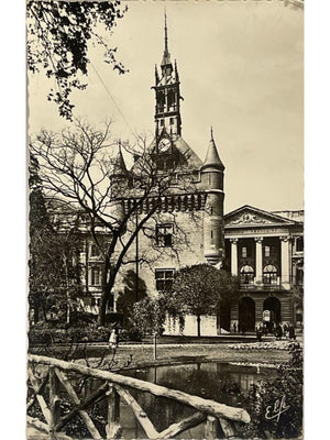 Toulouse – Donjon du Capitole et Maison du Tourisme – CPSM n° 182