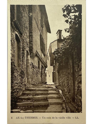 Ax-les-Thermes – Un coin de la vieille ville – CPA n° 6 LL.