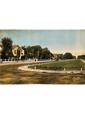 Stella-Plage – Les pelouses du boulevard Edmond-Labrasse – CPSM n° 400