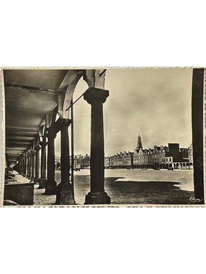 Arras – Les arcades et la Grand'Place – CPSM CIM