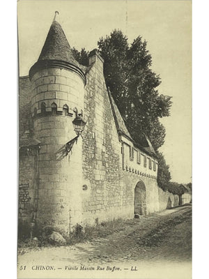 Chinon – Vieille maison rue Buffon – CPA n° 51 L.L.