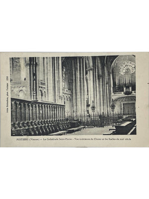 Poitiers – Cathédrale Saint-Pierre, chœur et stalles du XIIIe siècle – CPA