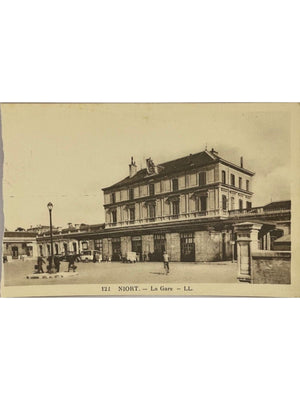 Niort – La gare, automobiles et voyageurs – CPA LL n°122
