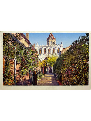 Carte postale – Cannes – Île Saint-Honorat – Abbaye de Lérins, cour de l’Hôtellerie