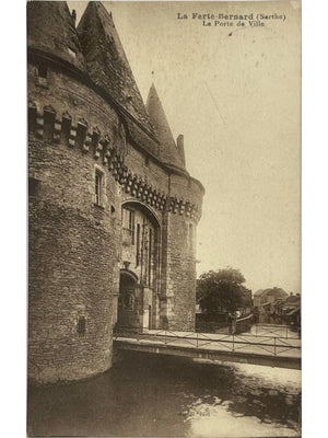 La Ferté-Bernard – Porte de ville Saint-Julien – CPA Sarthe