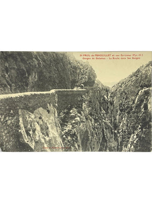 Saint-Paul-de-Fenouillet – Gorges de Galamus, route dans les gorges – CPA