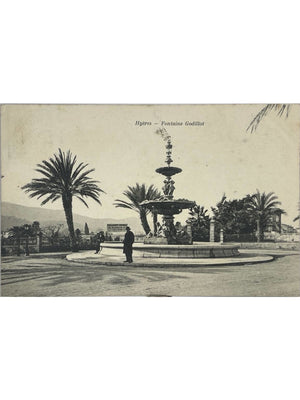 Hyères (Var) – Fontaine Godillot – CPA circulée en 1908