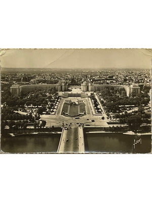 Paris – Palais de Chaillot et jardins du Trocadéro – Éditions Yvon, 1950