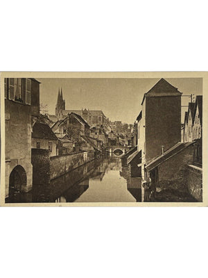 Chartres – L'Eure au pont Saint-Hilaire et la cathédrale – CPA Yvon n°17