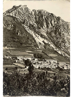 Montségur (Ariège) – Le village et le château – CPSM 1954