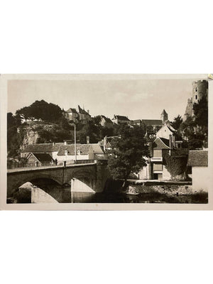 Angles-sur-l'Anglin (Vienne) – Vue générale, pont et château – CPA n°11