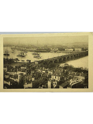 Carte postale – Bordeaux – Panorama de la tour Saint-Michel, pont de Pierre et port – A. Gilbert 4235
