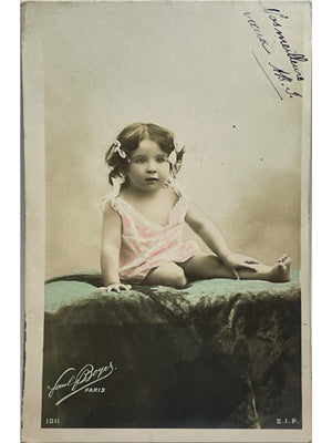 Portrait colorisé d'une fillette par Paul Boyer, Paris – CPA n° 1011