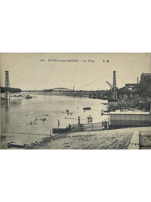 Vitry-sur-Seine – La Plage, baigneurs et paysage industriel – CPA n° 38