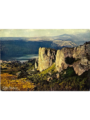 Murol – La Dent du Marais et le lac Chambon – CPSM couleur